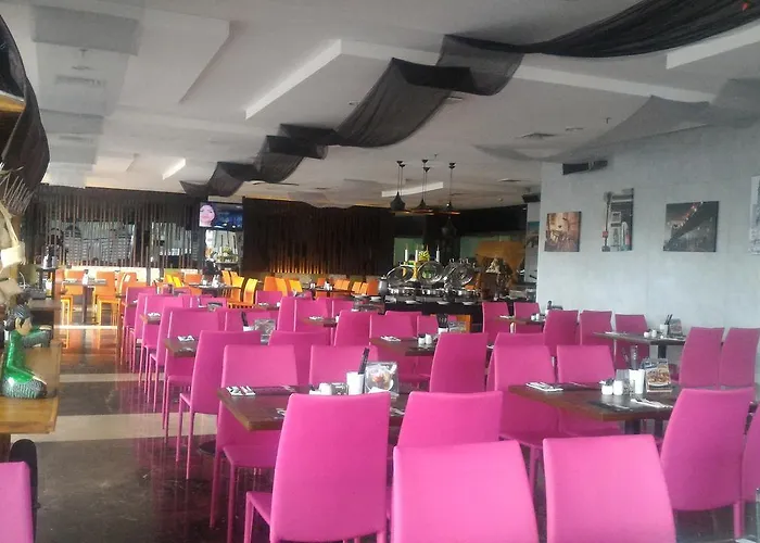 Neo Hotel Mangga Dua By Aston